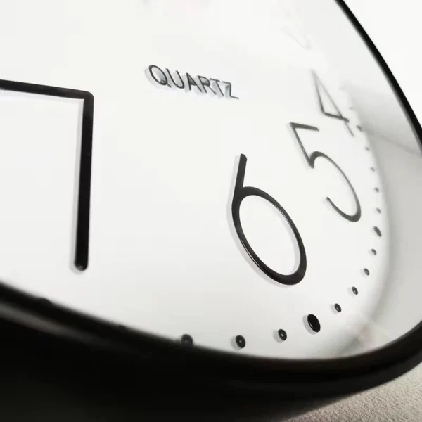 Classic Japan Quartz Silent Wall Clock W30cm H30cm